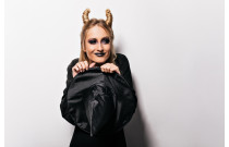 Kostiumai ir jų priedai