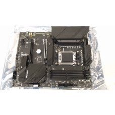 MSI MAG B650 TOMAHAWK WIFI | MSI MAG B650 TOMAHAWK WIFI | Processor family AMD | Processor socket AM5 | DDR5 DIMM | Memory slots 4 | Supported hard disk drive interfaces 	SATA, M.2 | Number of SATA connectors 6 | Chipset AMD B650 | ATX | USED, REFURBISHED