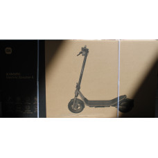 Xiaomi Electric Scooter 6 GL | Xiaomi 24 month(s) | DAMAGED PACKAGING